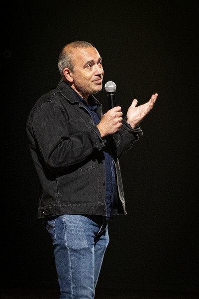 Sébastien Betbeder / © Fred Taran Sébastien Betbeder / © Fred Taran