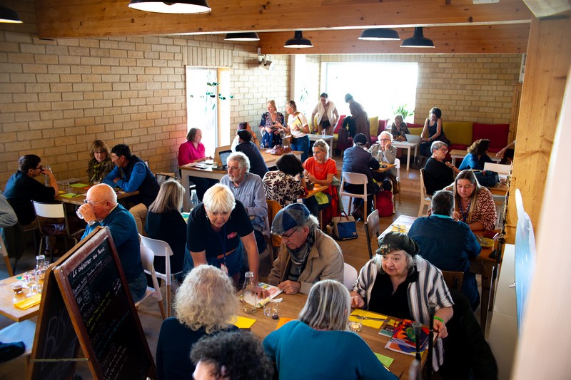 © Paul Roquecave © Paul Roquecave